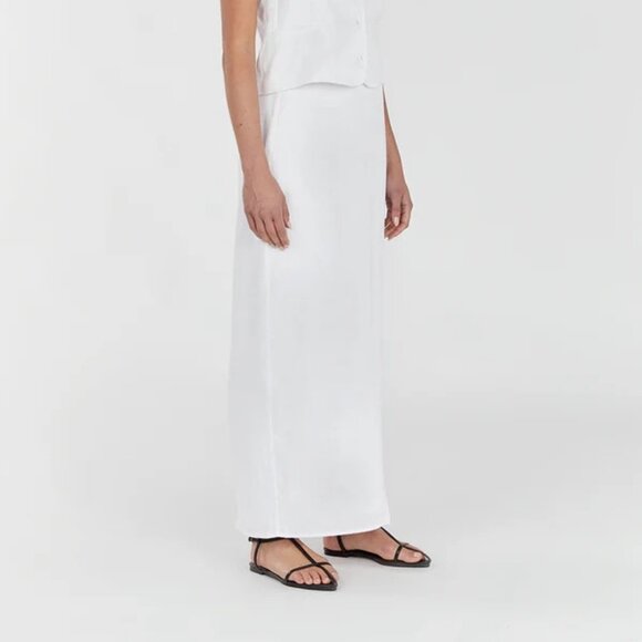 DISSH Dresses & Skirts - NWT Dissh Roberts White Linen Midi Skirt Size US 4